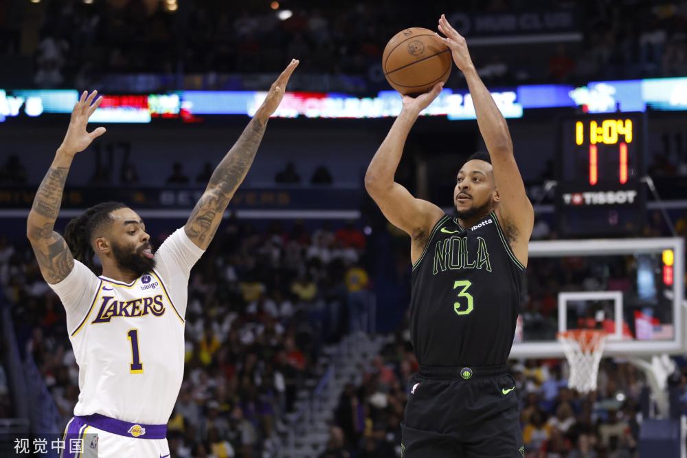 备极高的 备极高的